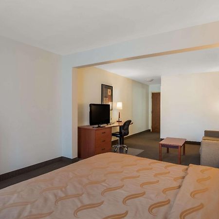 Quality Inn & Suites Chambersburg Eksteriør billede