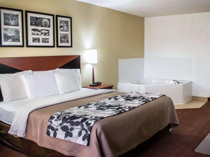 Quality Inn & Suites Chambersburg Eksteriør billede