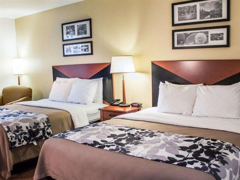 Quality Inn & Suites Chambersburg Eksteriør billede