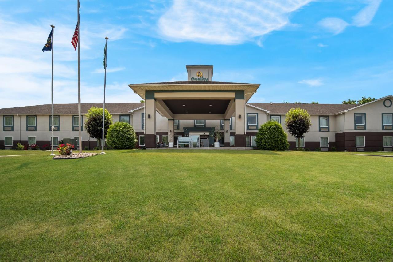 Quality Inn & Suites Chambersburg Eksteriør billede
