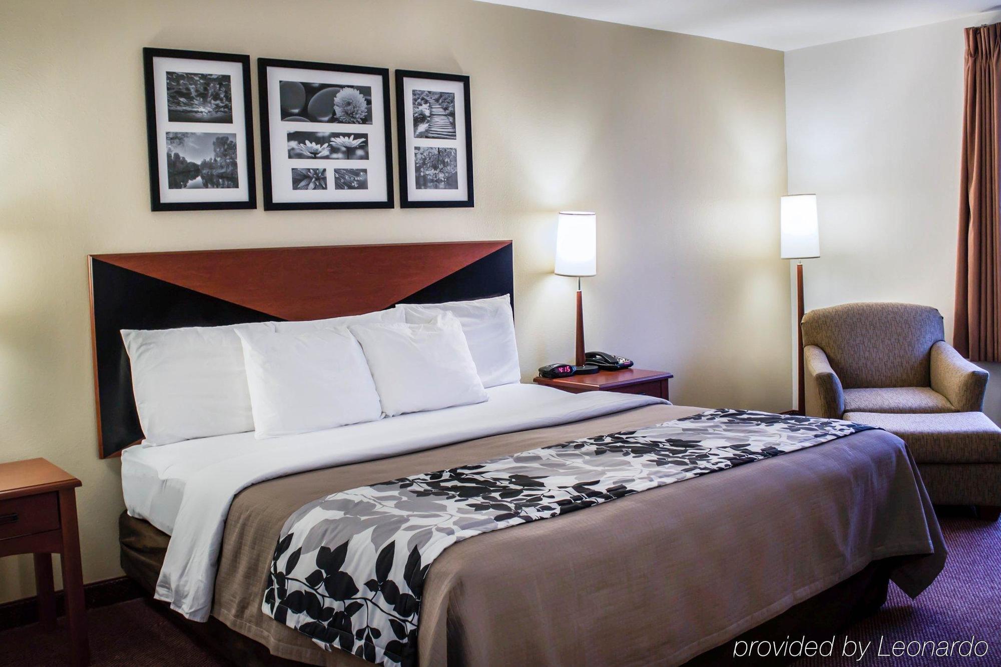 Quality Inn & Suites Chambersburg Eksteriør billede