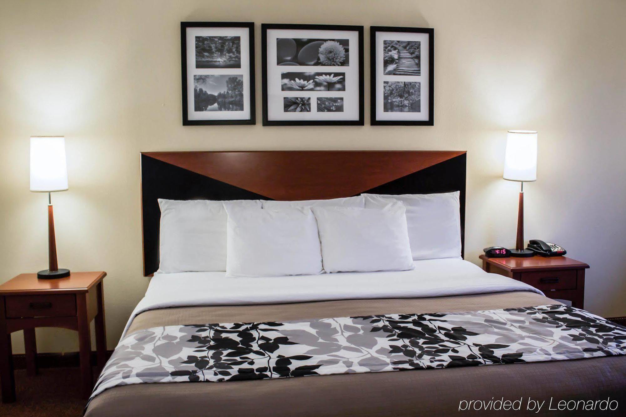 Quality Inn & Suites Chambersburg Eksteriør billede